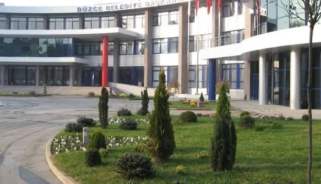 Düzce Belediye Başkanı Faruk