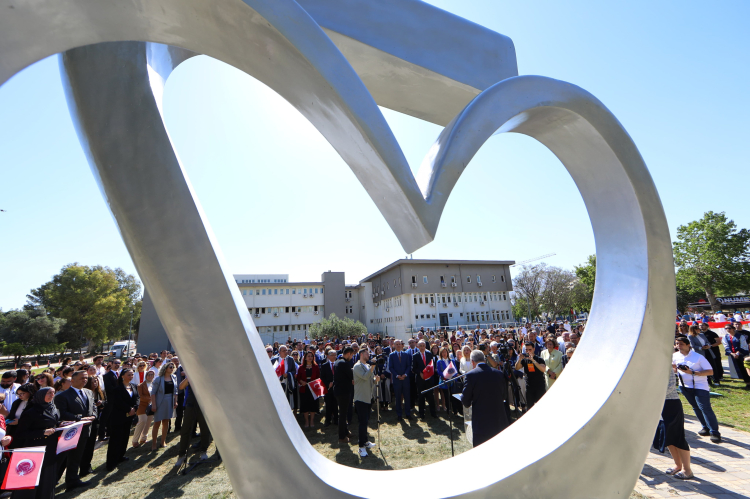 Ege Üniversitesi’nde 70. yıl coşkusu... Hedef, sağlıkta mükemmeliyet