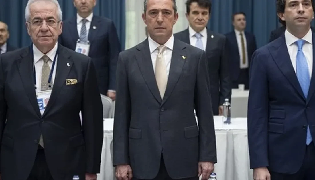 Fenerbahçe'de kongre üyelerinin başlatmış