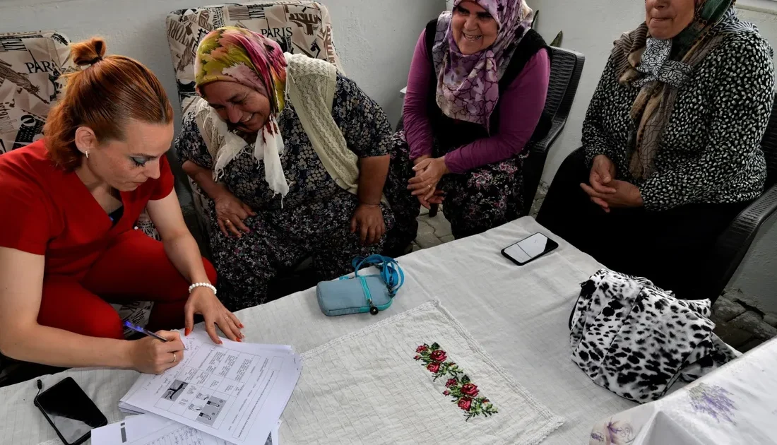 İzmir'de Bornova Belediyesi’nin Köyde-İz