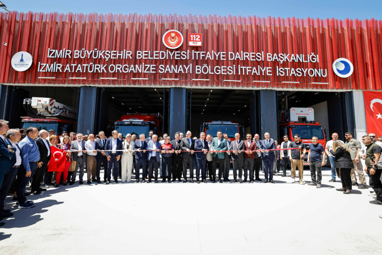 İzmir Çiğli'de itfaiyeye modern istasyon