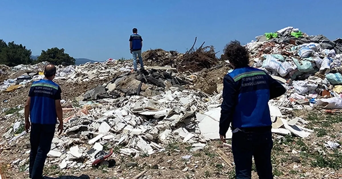İzmir Gaziemir'de açık alana atığa 1,8 milyar TL 'çevre' cezası!