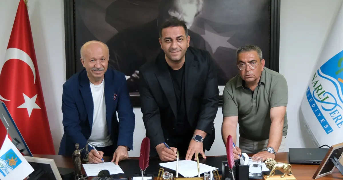 İzmir Narlıdere’de, toplu iş sözleşmesinde imzalar atıldı