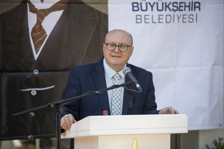 İzmir'de atıklar mamaya, israf iyiliğe dönüşüyor