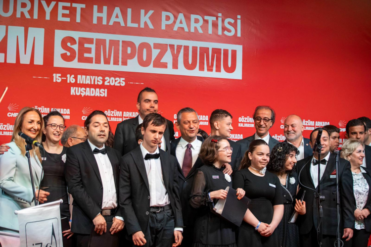 İzmir’in 'otizm' projeleri örnek gösterildi