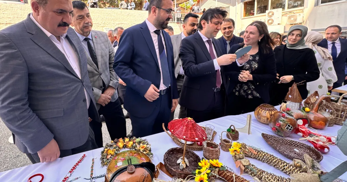 Kahramanmaraş’ta danışanların emekleri sergilendi