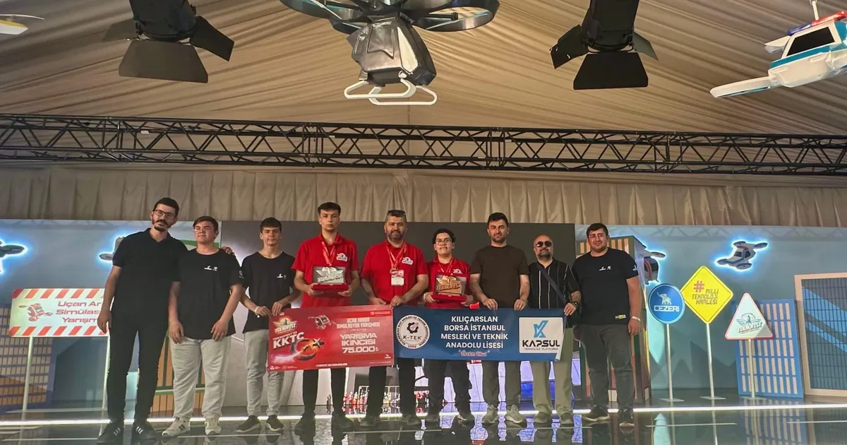 Kapsül'e KKTC'de çifte ödül