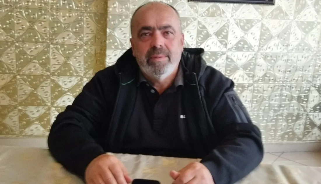 İş insanı ve 643.