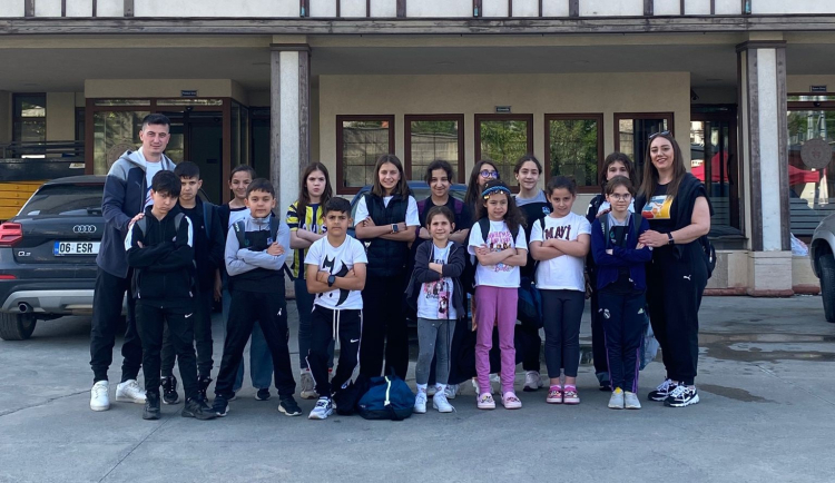 Kocaeli Çayırova’ya Türkiye yüzme şampiyonluğu geldi