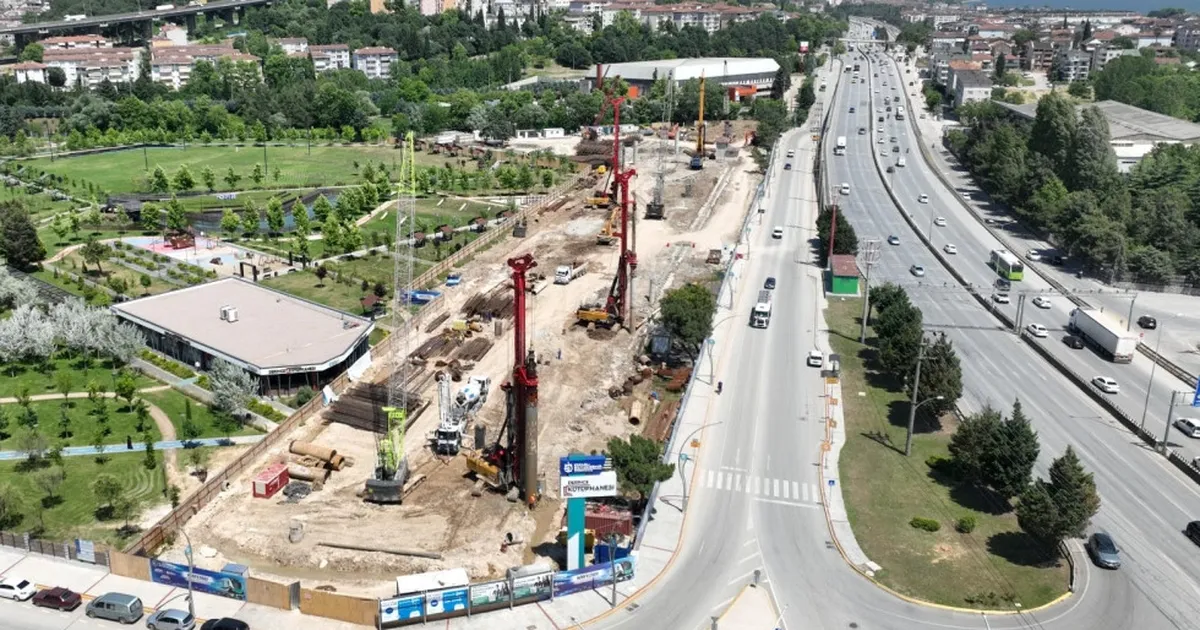 Kocaeli'de 'Körfezray Metro' projesi hız kesmiyor
