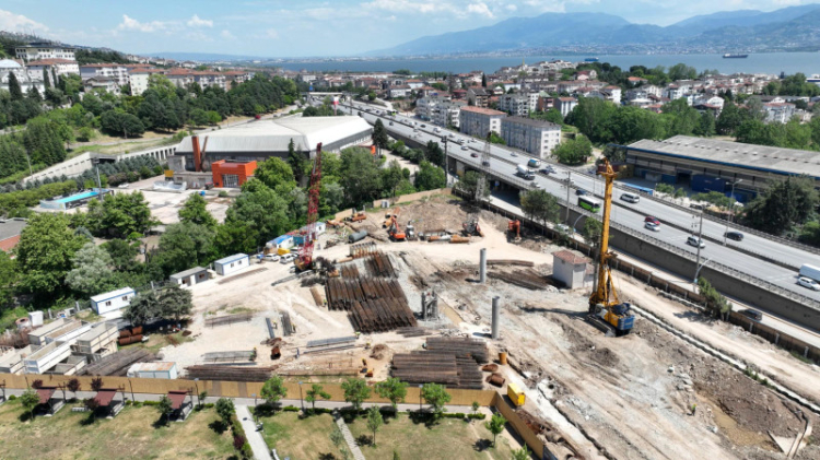 Kocaeli'de 'Körfezray Metro' projesi hız kesmiyor