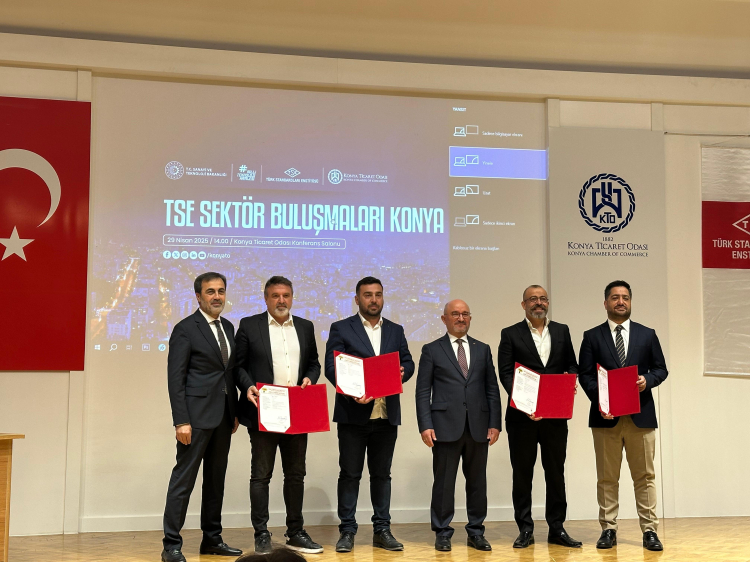 KONBELTAŞ Türkiye’nin ilk TSE onaylı etliekmek üretim belgesini aldı