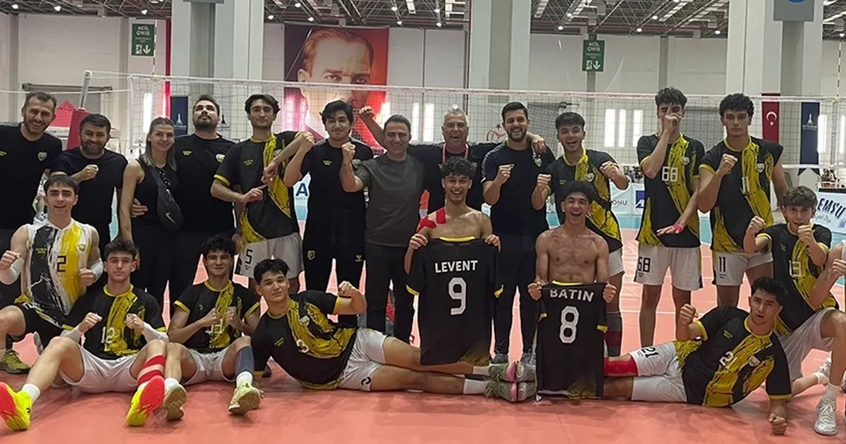 Konya Büyükşehir Belediyespor voleybolda son 8’de