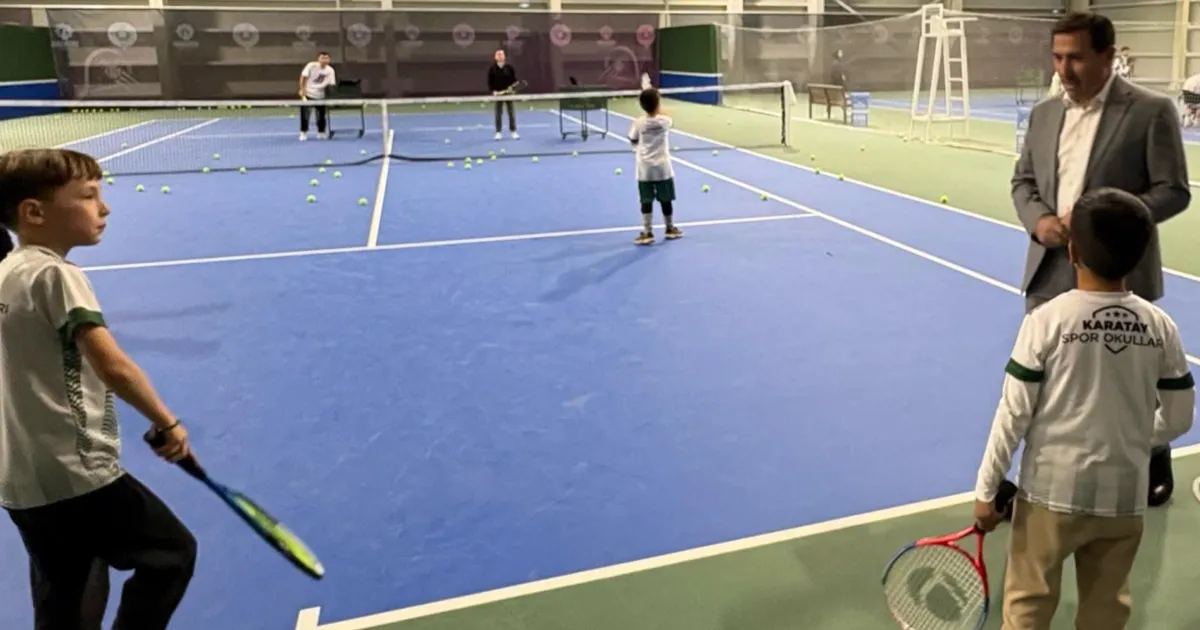 Konya’da Başkan Kılca Tenis Kortu’nda sporseverlerle buluştu