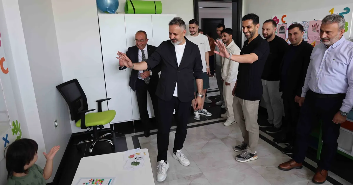 Konyaspor’un yıldızlarından ‘Özel’ ziyaret