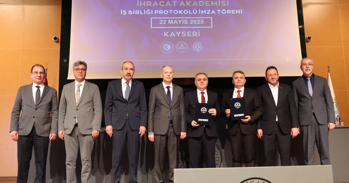 KTO'nun İhracat Akademisi büyüyor
