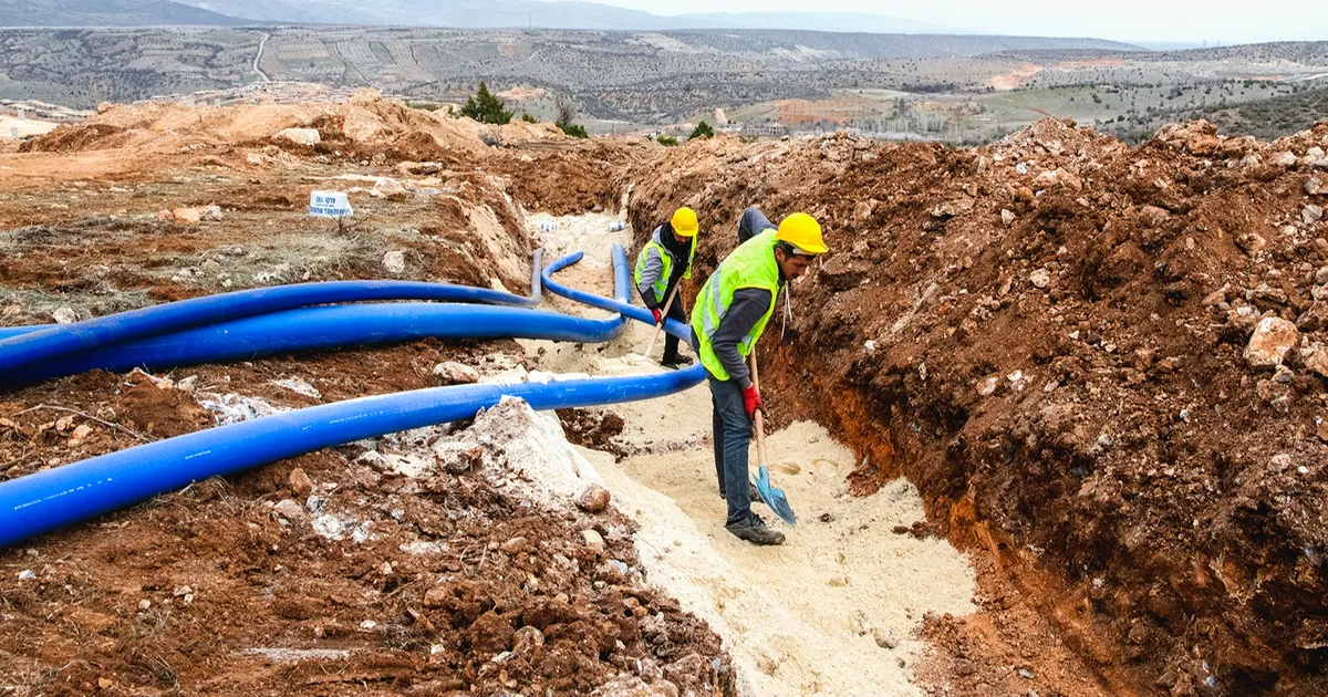 Malatya'da 8 bin 100 metre altyapı