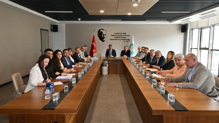 Manisa'da yeni encümen üyeleriyle ilk toplantı yapıldı
