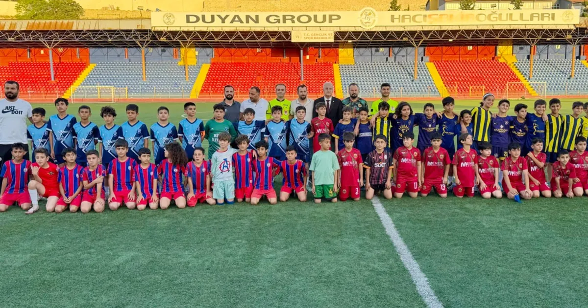 Mardinli miniklerin turnuva heyecanı