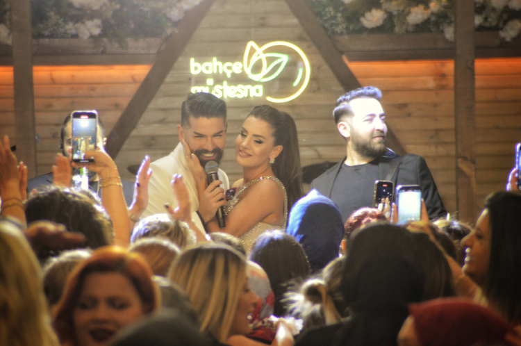 Mehmet Çevik’le Bahçe Müstesna’da eğlence tavan yaptı