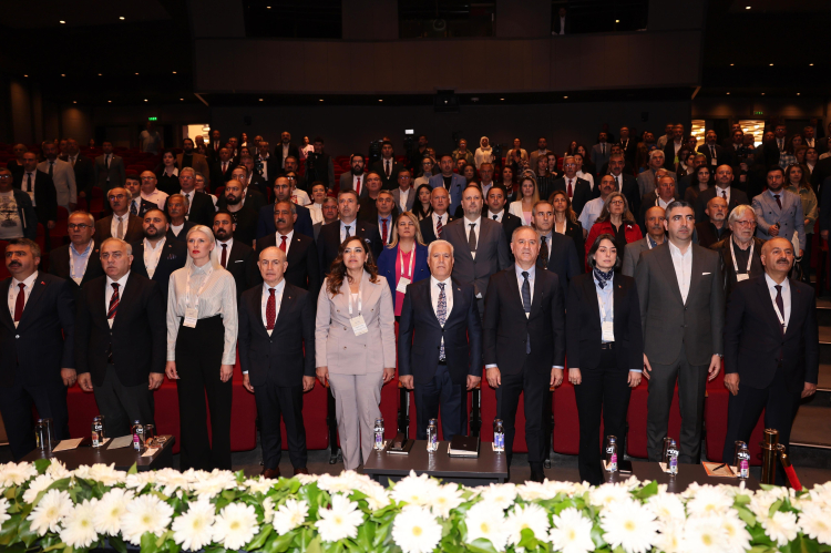 Mustafa Bozbey: “Marmara Denizi can çekişiyor, birlikte kurtaralım”