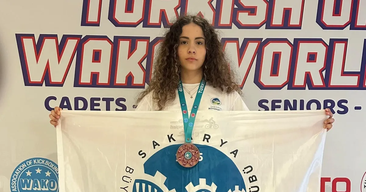 Sakaryalı sporcular madalya kürsüsünü boş bırakmıyor