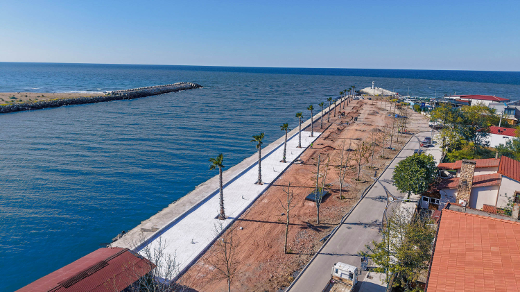 Sakarya'nın Karadeniz kıyısına ışıl ışıl proje