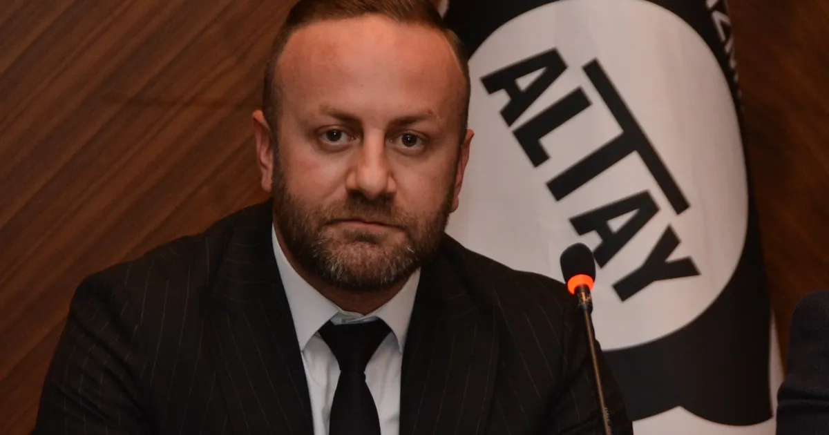 Sinan Kanlı adaylığını açıkladı