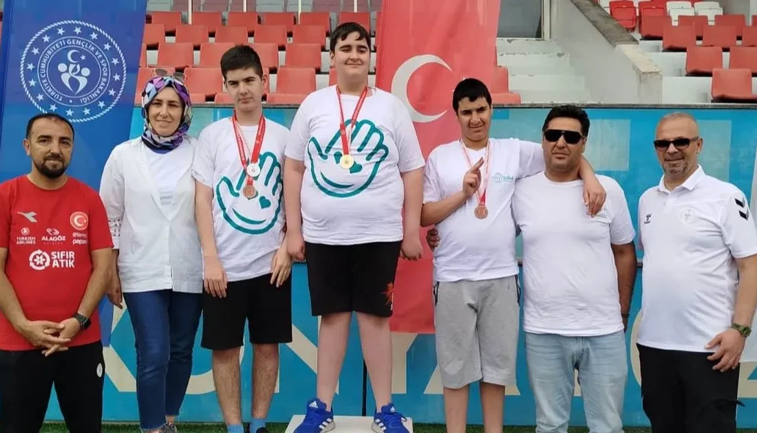 SOBE’nin otizmli sporcuları, katıldıkları
