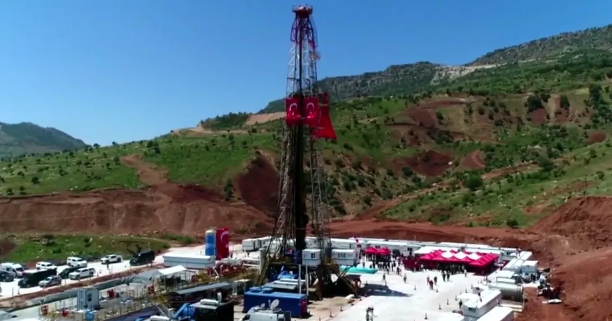 TBMM Başkanı Kurtulmuş ve Bakan Bayraktar Gabar’da… Gabar’da petrol üretimi artıyor