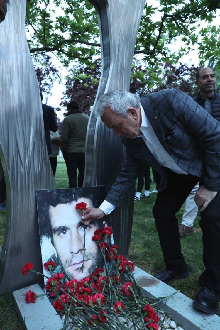 “Üç Fidan”Bursa Nilüfer’de büyük katılımla anıldı  
