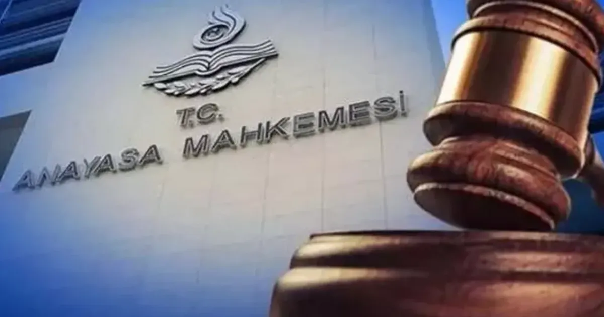 Anayasa Mahkemesi’nden 10 siyasi partiye mali denetim kararı