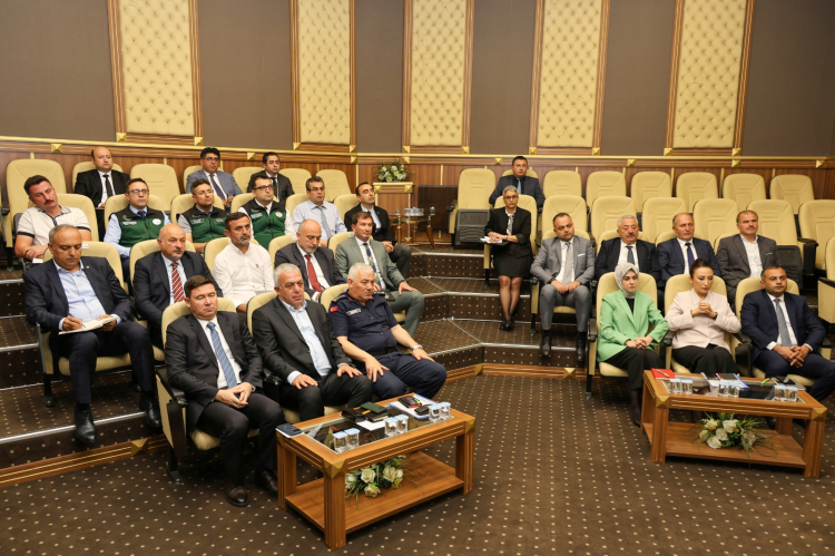 Artvin'de "Taşkın Koordinasyon Kurulu Toplantısı" yapıldı