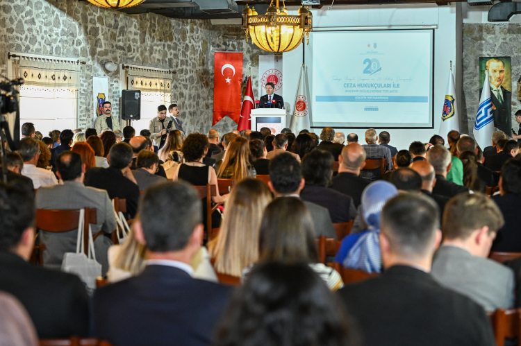 Bakan Tunç: Denetimli serbestlikle topluma kazanıma devam