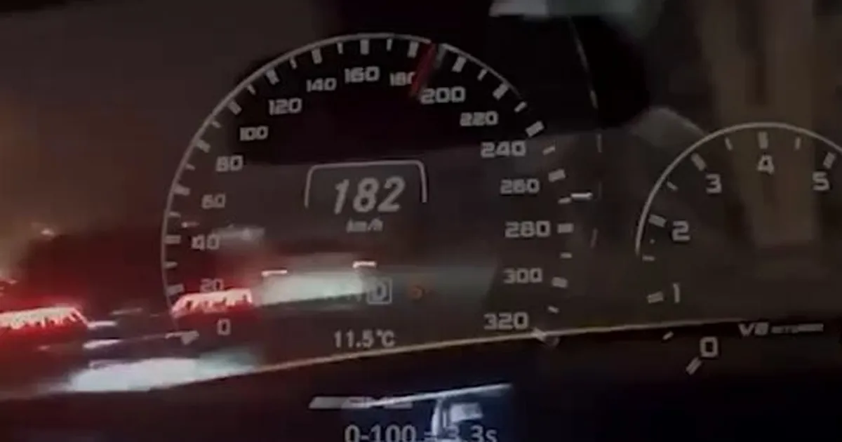 Bakan Yerlikaya’dan trafik uyarısı: Aşırı hız, dönüşü olmayan yol!