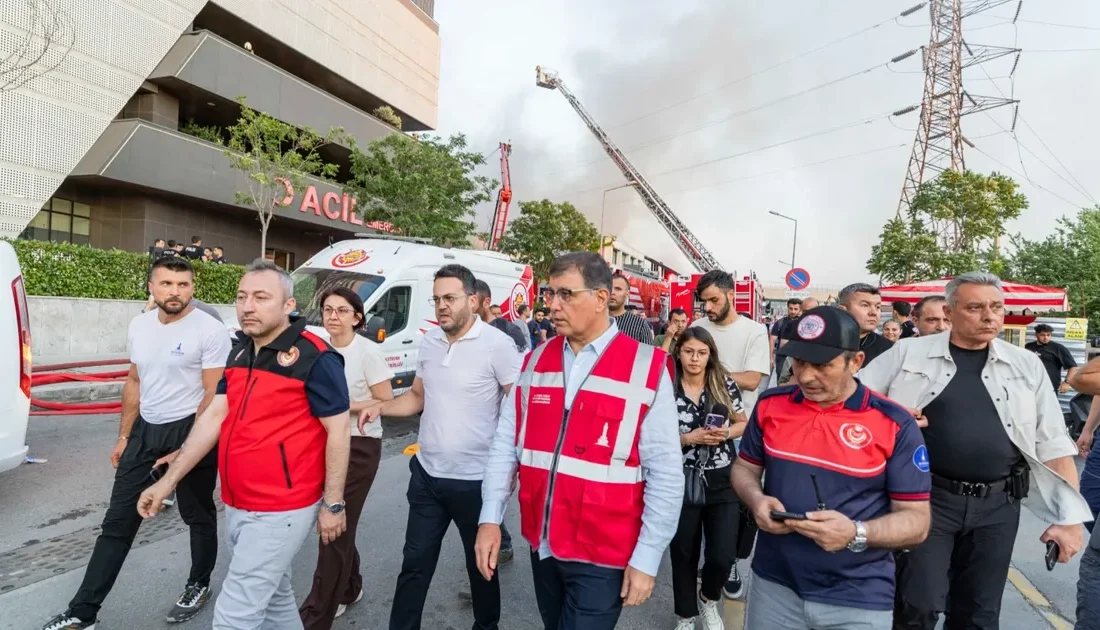 İzmir'de Medicana Hastanesi yakınındaki
