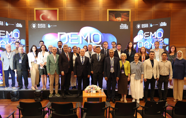 Bursa Demo Day 2025 tanıtıldı... Genç girişimcilere 1 milyon TL ödül
