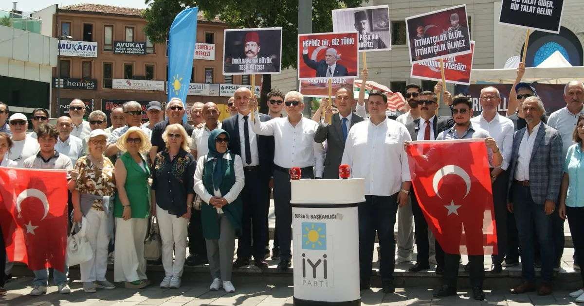 Bursa İYİ Gençlik’ten Atatürk’ün mirasına sahip çıkma çağrısı