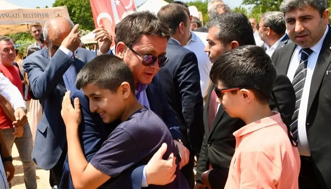 Hayata geçirdiği projeler ile