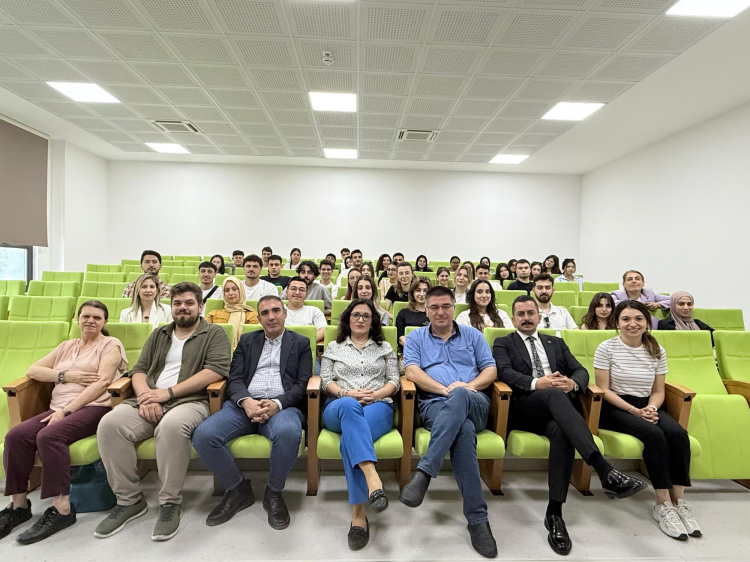 Bursa Teknik Üniversitesi’nde 'Afetsiz Gelecek' konuşuldu