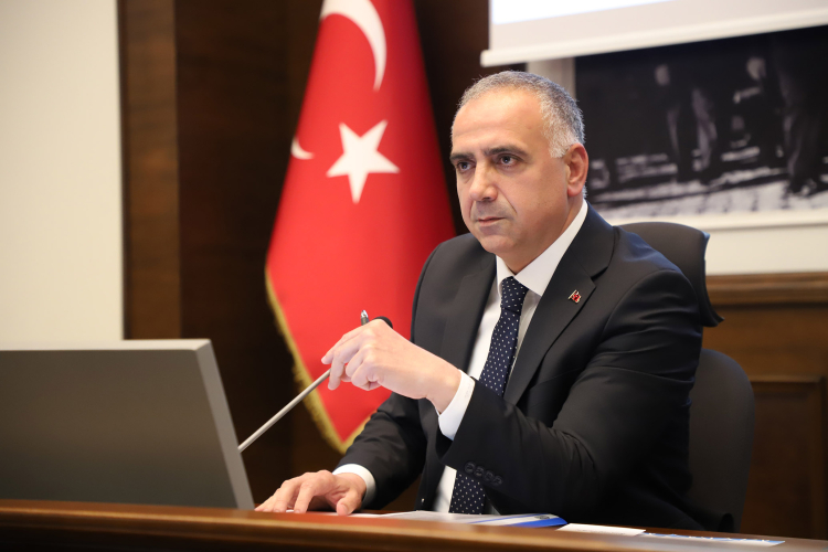 Büyükçekmece Meclisi'nde Başkan Akgün'ün gözaltı mektubu okundu