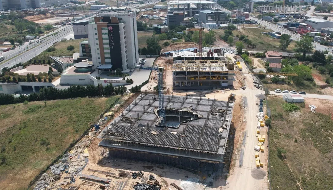 Çayırova Belediye Başkanı Bünyamin