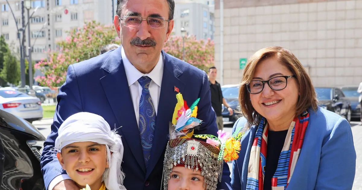 Cevdet Yılmaz Gaziantep’e açılışlar için geliyor