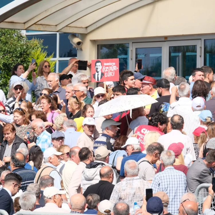 CHP Edirne'den İmamoğlu'na Silivri’de destek ziyareti