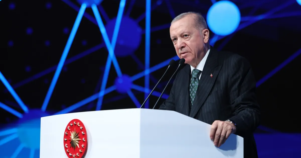 Erdoğan: Eğitimde dijital altyapı güçleniyor