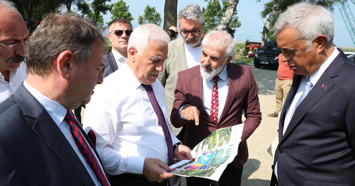 Fazıl Say'dan İznik’e özel beste