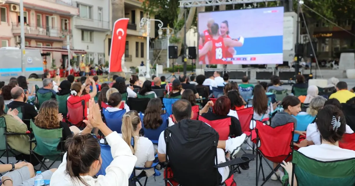 Filenin Sultanları coşkusu Mudanya Mütareke Meydanı’nda yaşandı