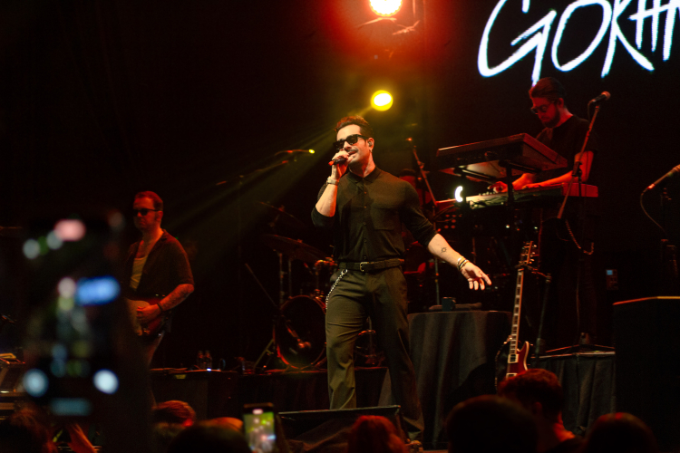 Gökhan Türkmen Mersin'de sahne aldı