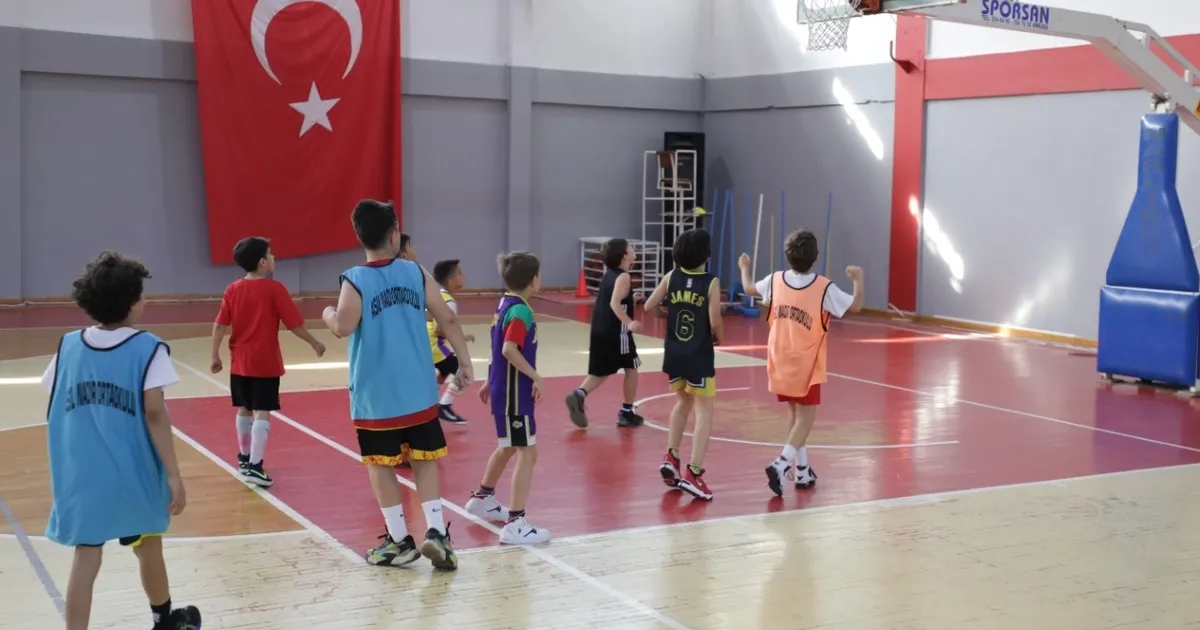 İzmir Narlıdere’de yaz kursları başlıyor