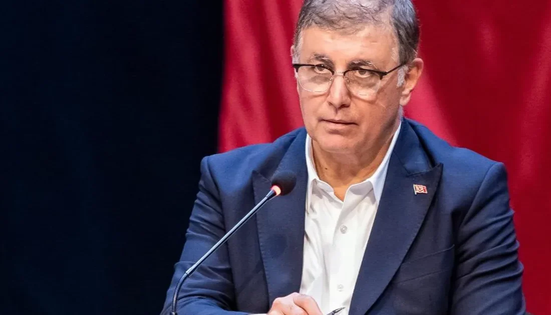 İzmir Büyükşehir Belediye Başkanı